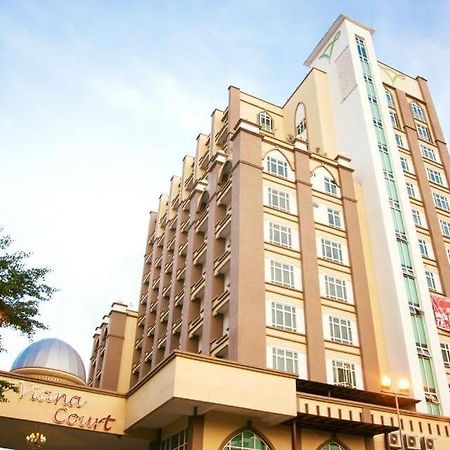 Risqi Apartment 2 Bedroom Wakaf Che Yeh 哥打巴鲁 外观 照片